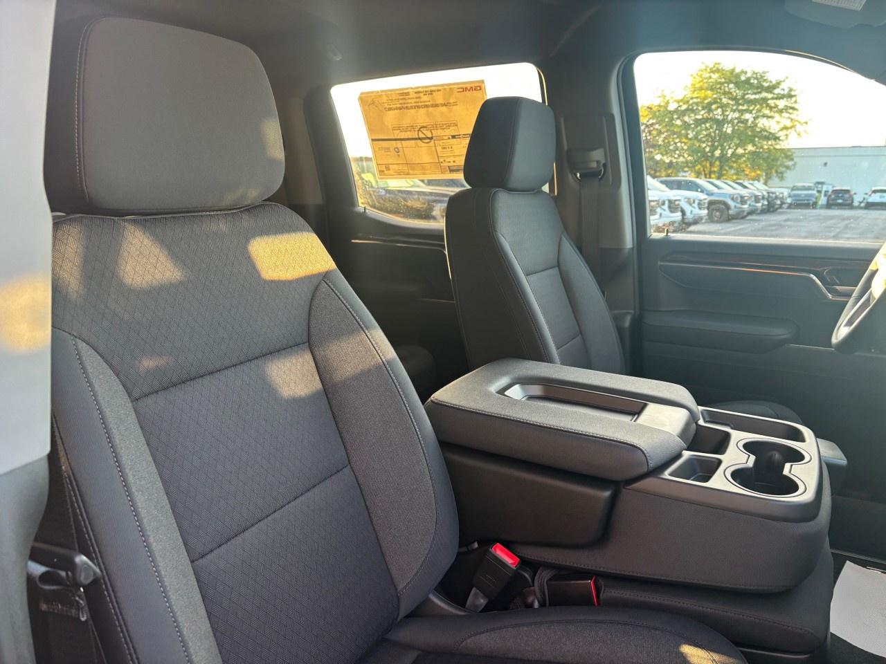 2026 GMC Sierra 1500 Crew Cab Short Box 4-Wheel Drive Elevation Photo