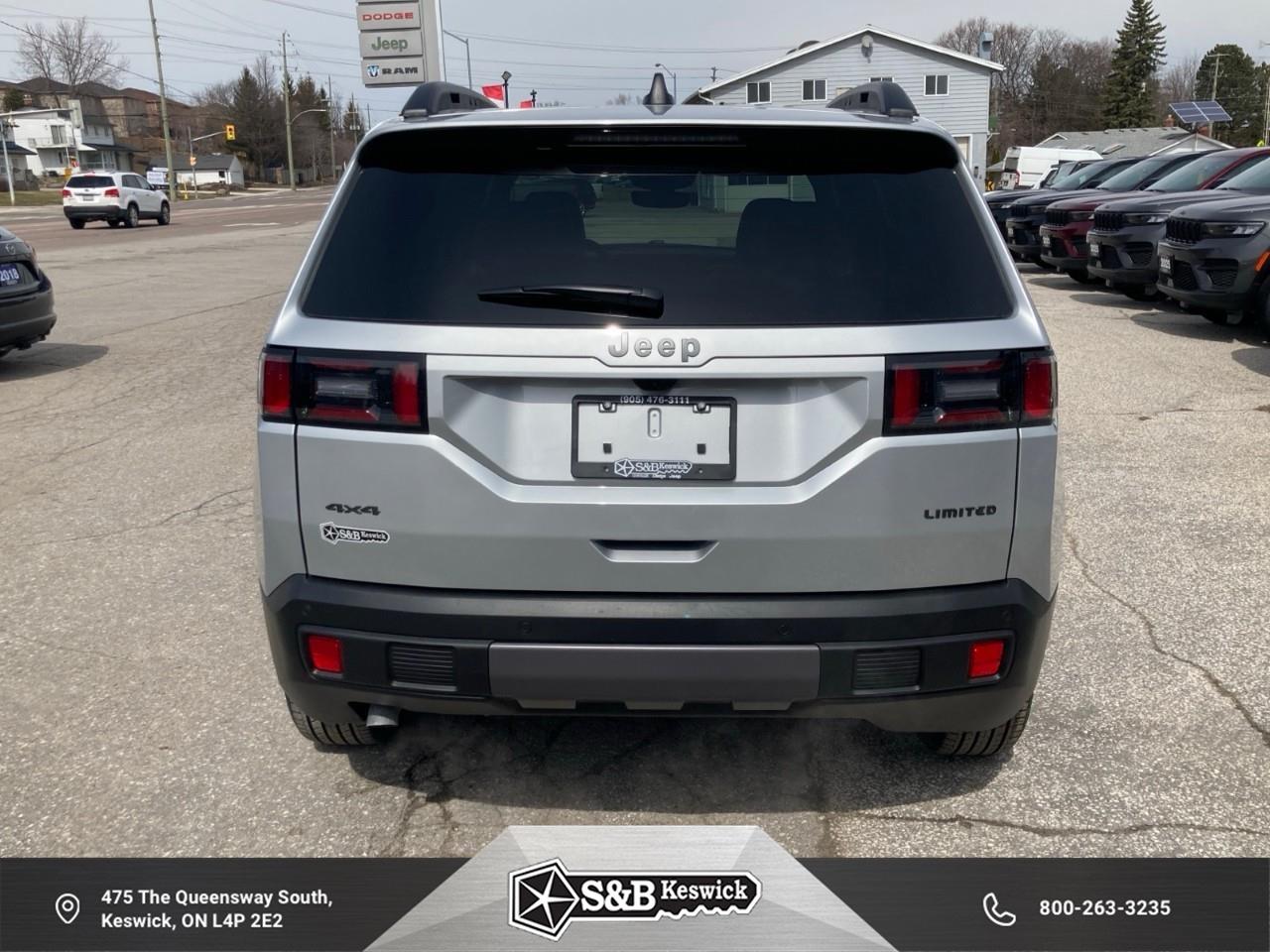 2026 Jeep Cherokee Laredo/Limited 4dr 4x4 Photo3