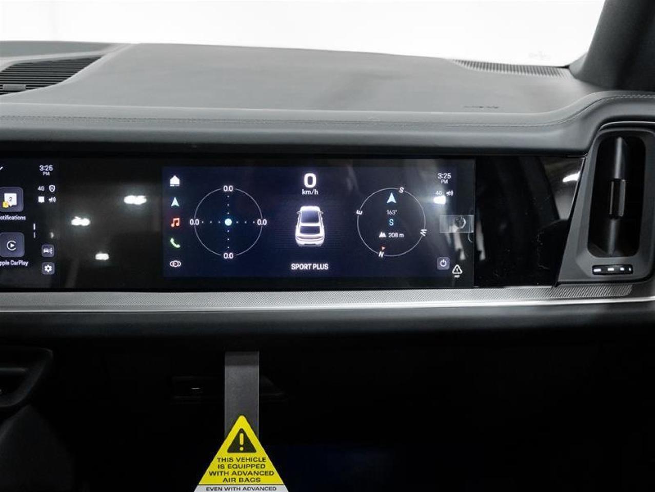 2025 Porsche Cayenne  Photo