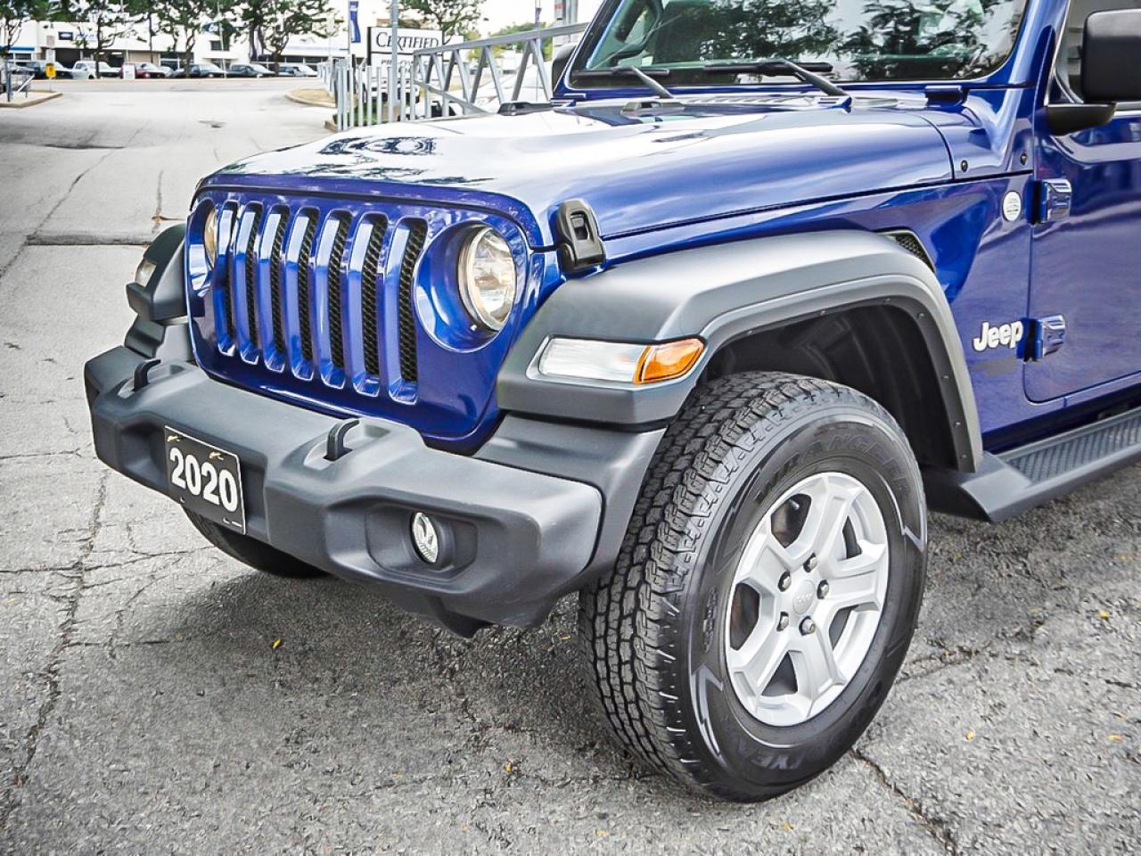 2020 Jeep Wrangler  Photo3