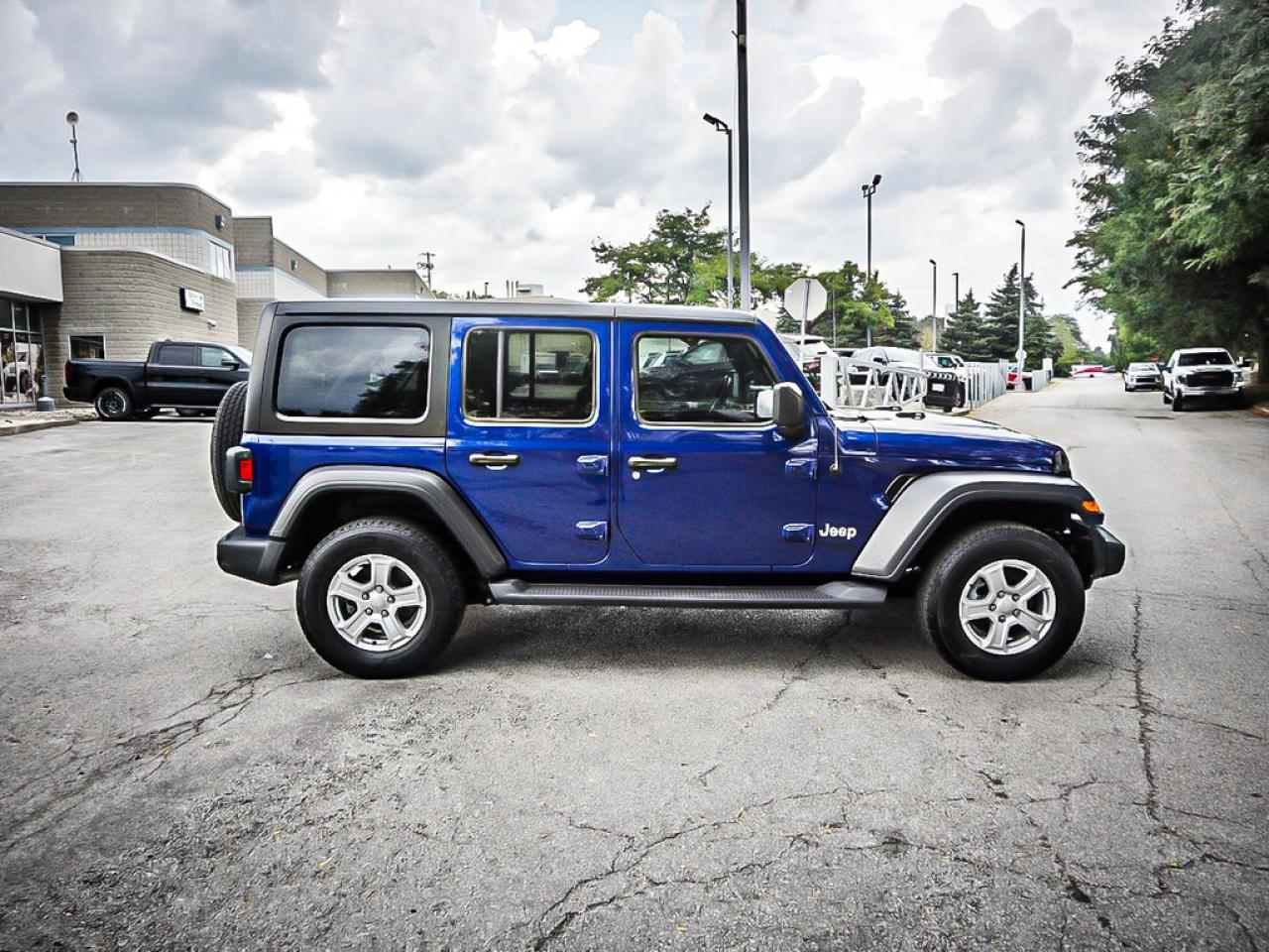 2020 Jeep Wrangler  Photo