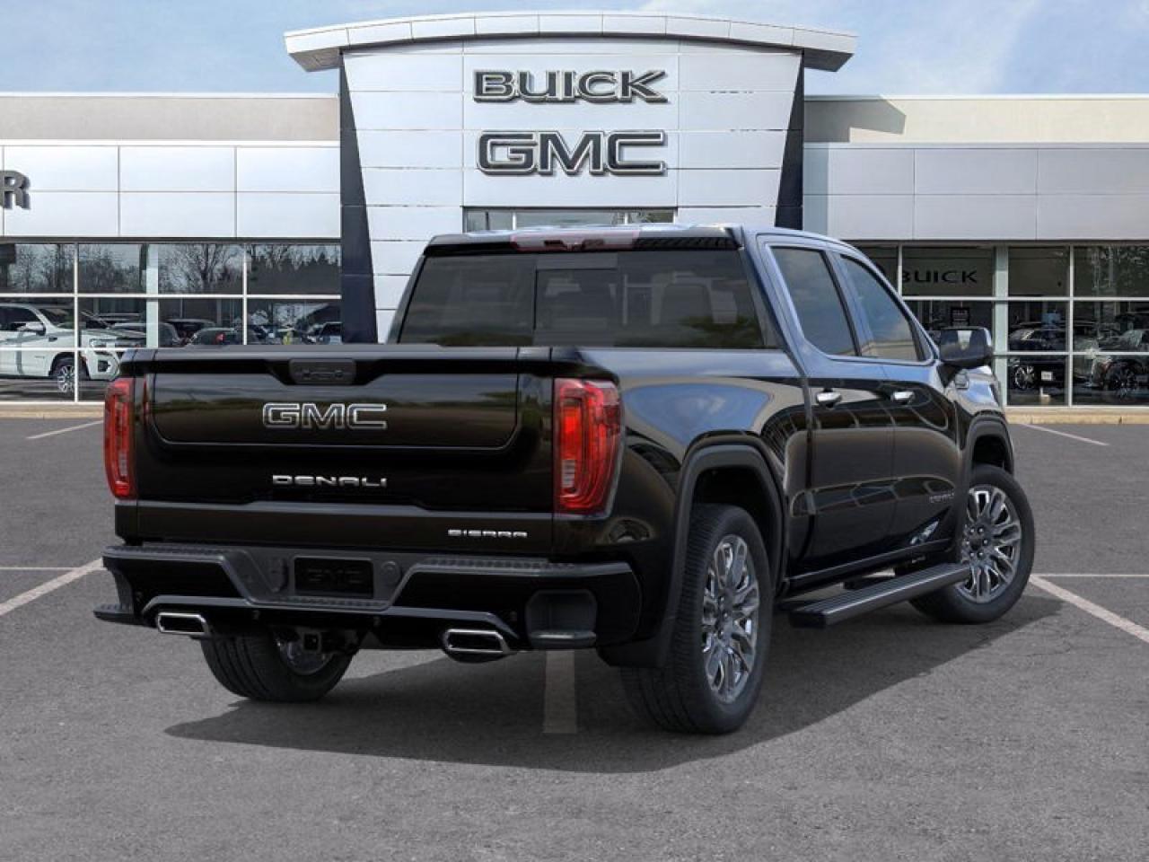 2026 GMC Sierra 1500 Crew Cab Short Box 4-Wheel Drive Denali Ultimate Photo4
