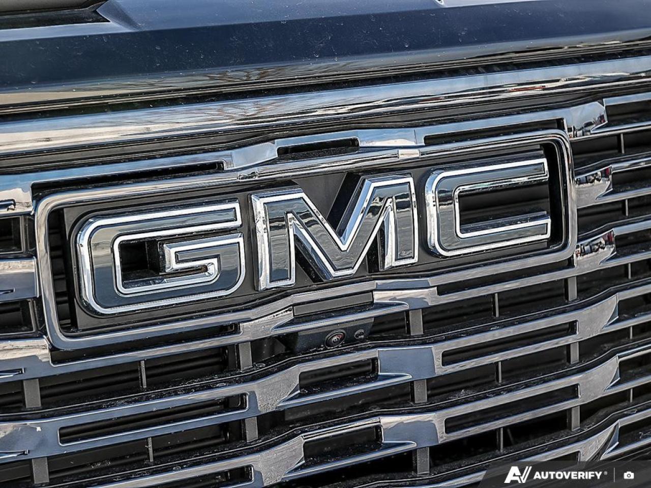 2026 GMC Sierra 1500 Crew Cab Short Box 4-Wheel Drive Denali Ultimate Photo