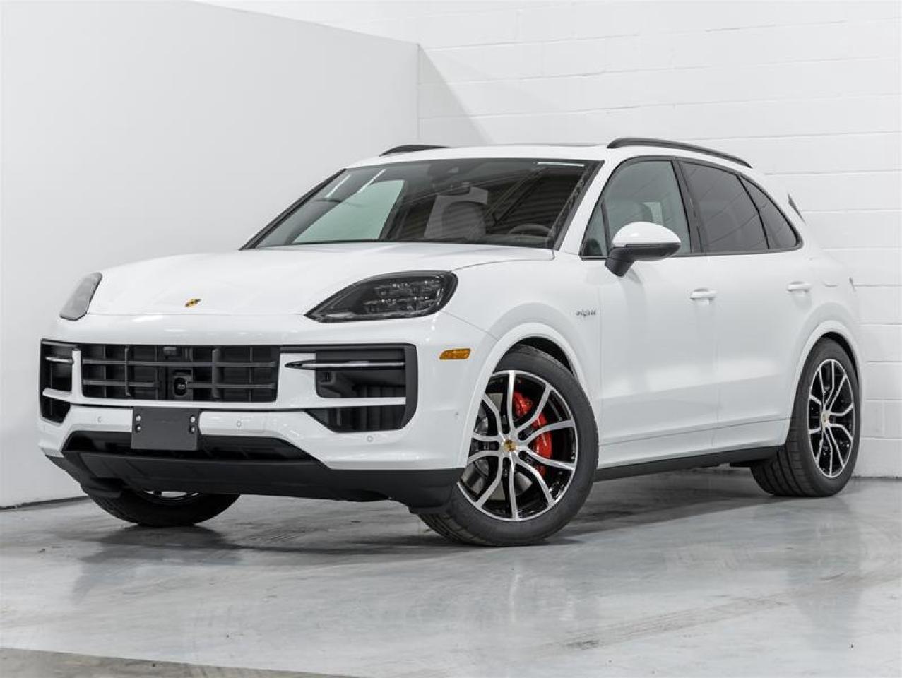 2025 Porsche Cayenne  Photo0