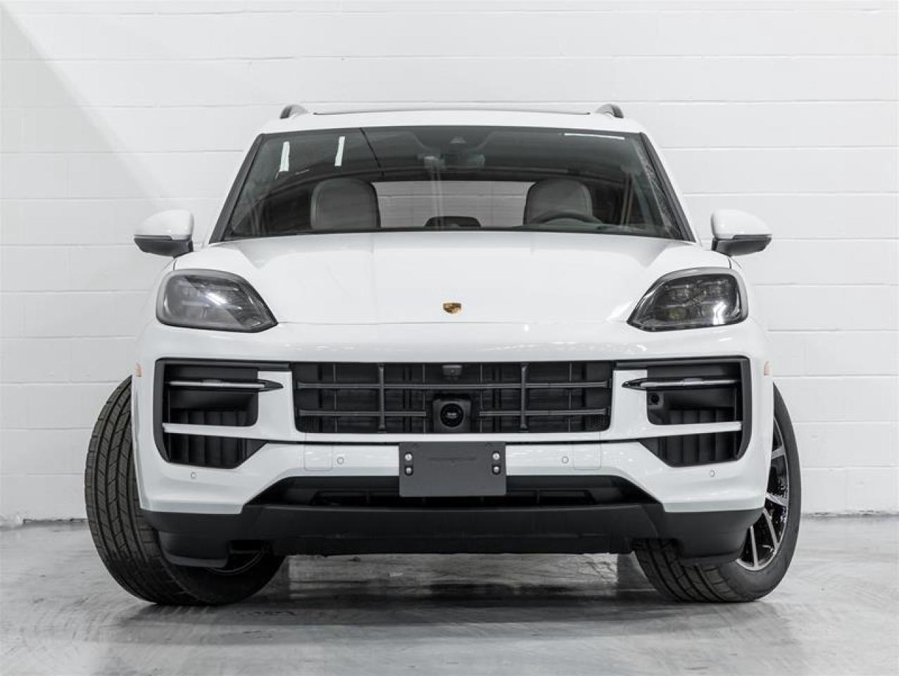 2025 Porsche Cayenne  Photo