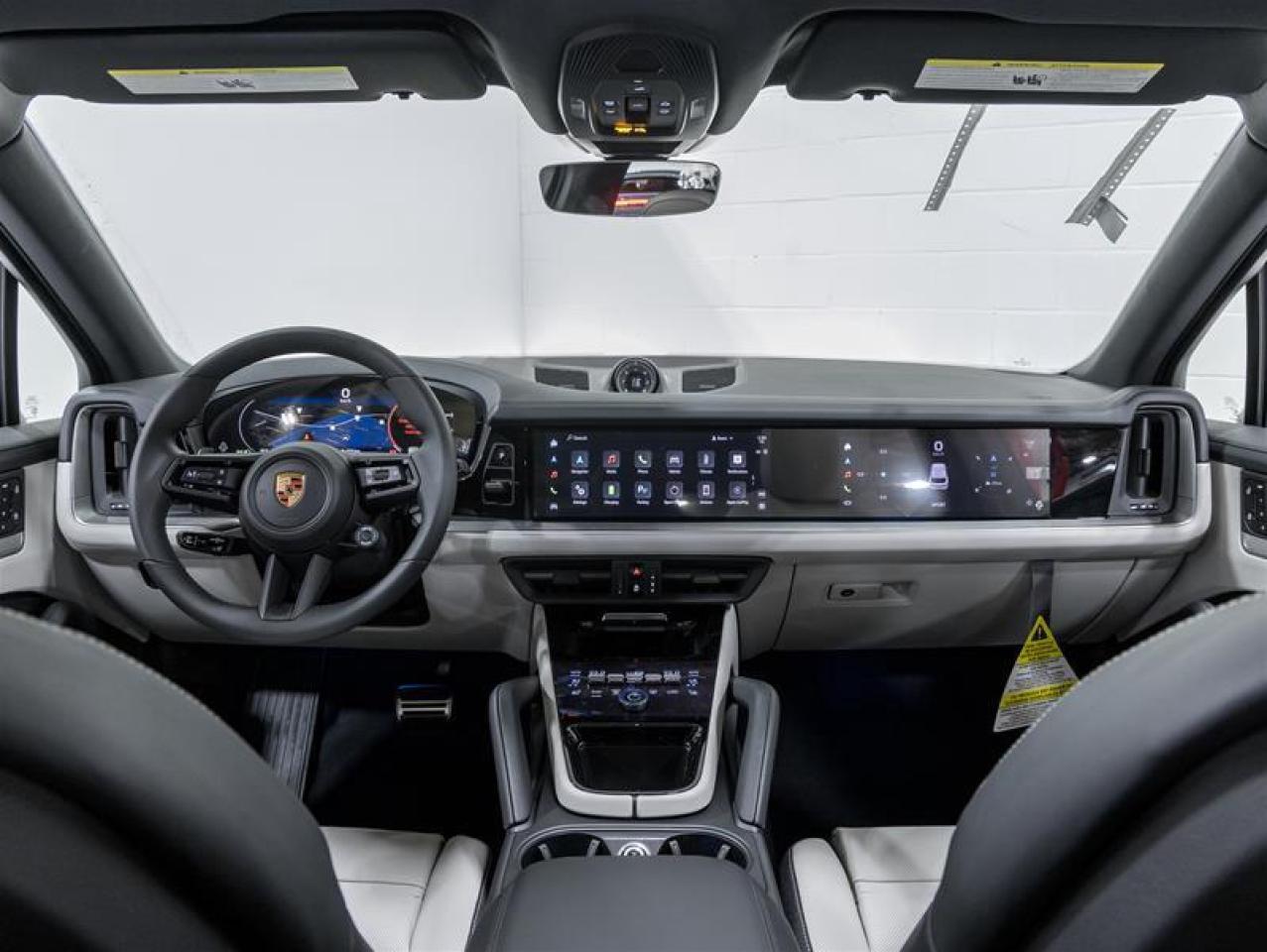 2025 Porsche Cayenne  Photo