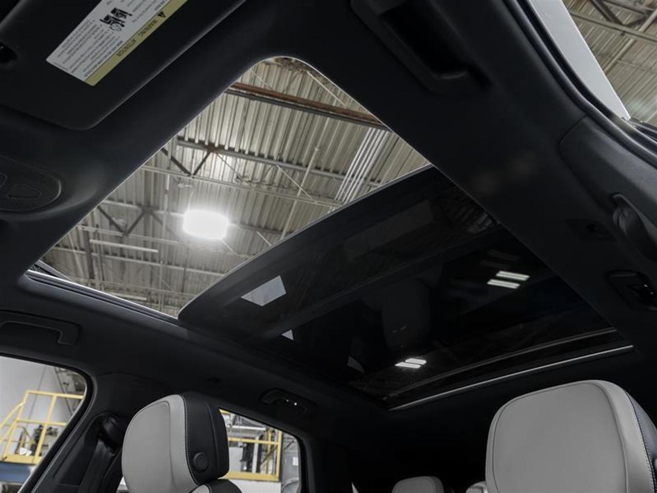 2025 Porsche Cayenne  Photo