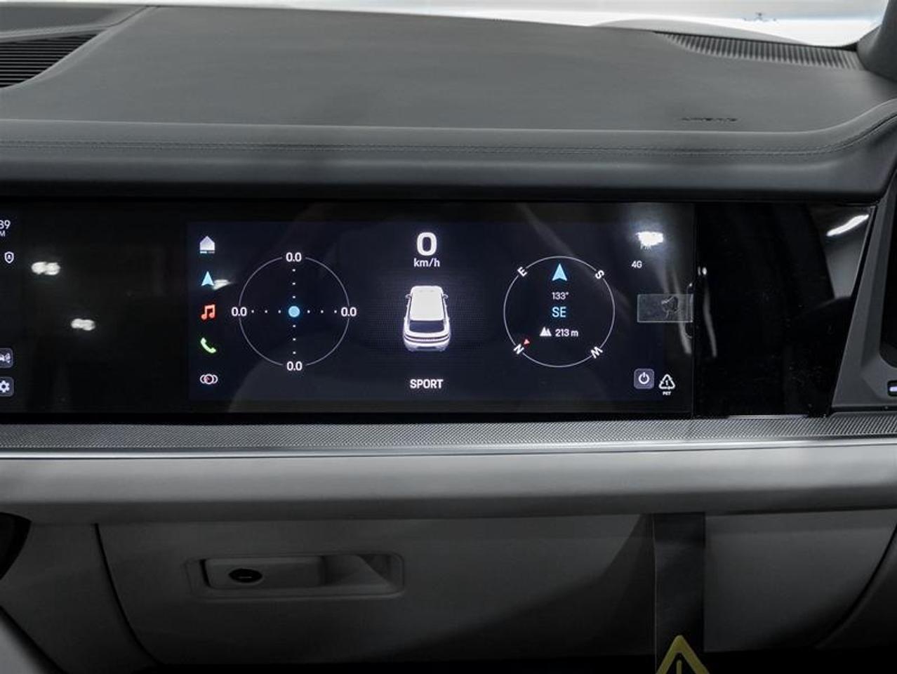2025 Porsche Cayenne  Photo