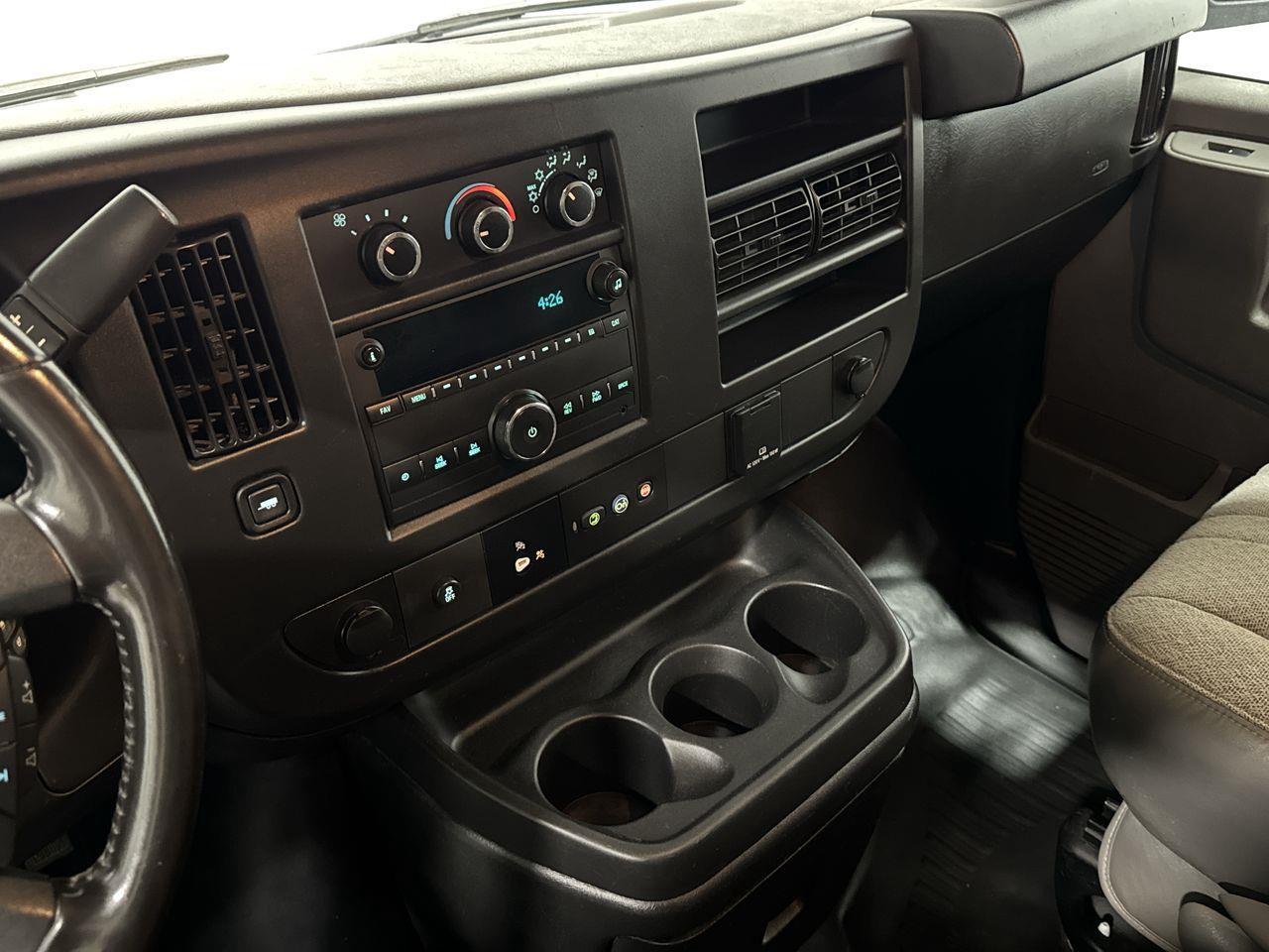 2020 GMC Savana 2500  Photo
