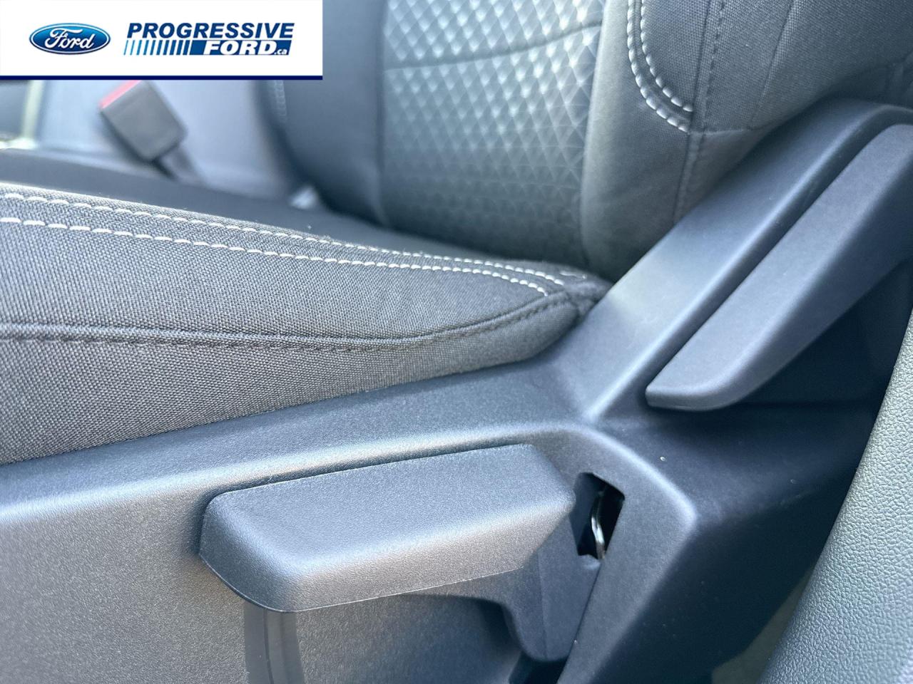 2025 Ford Escape Active 4dr All-Wheel Drive Photo