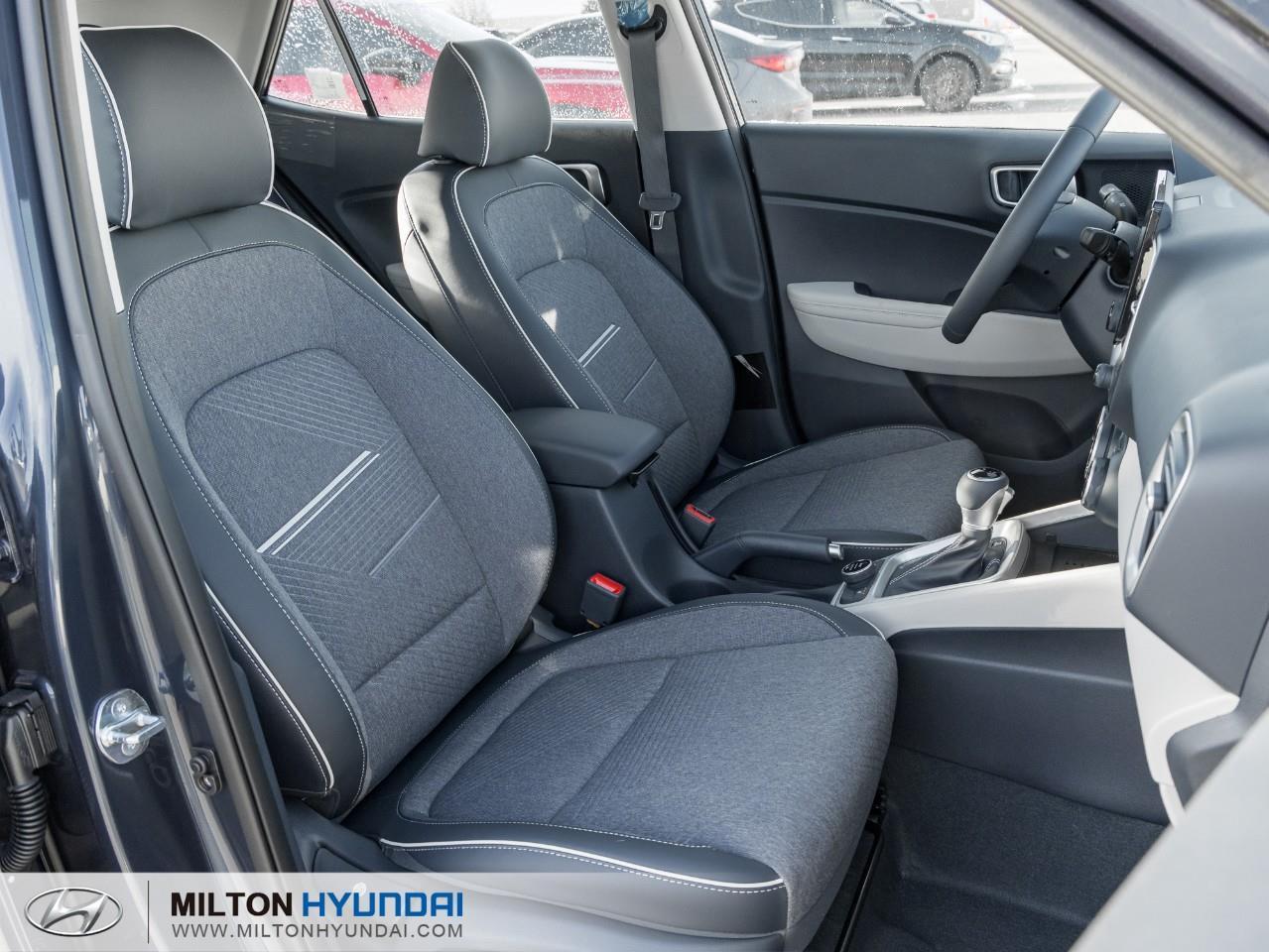 2026 Hyundai Venue Ultimate w/Denim Interior 4dr Front-Wheel Drive Photo