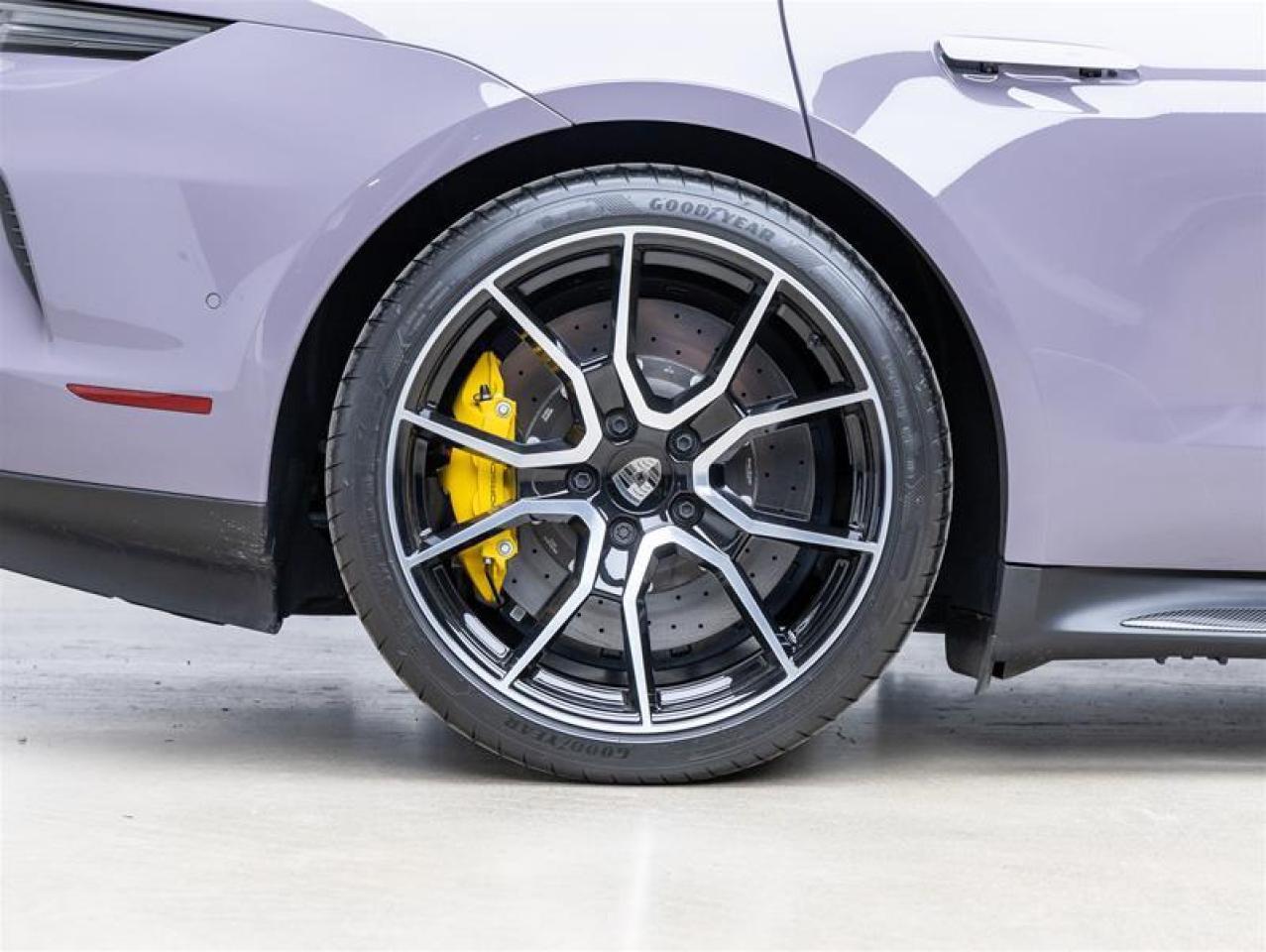 2025 Porsche Taycan  Photo