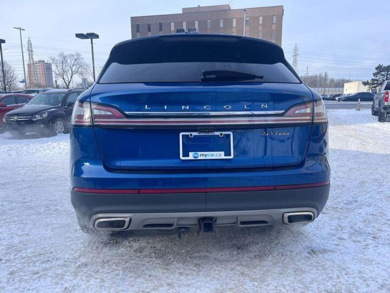 2020 Lincoln Nautilus Reserve 4dr All-Wheel Drive Photo3