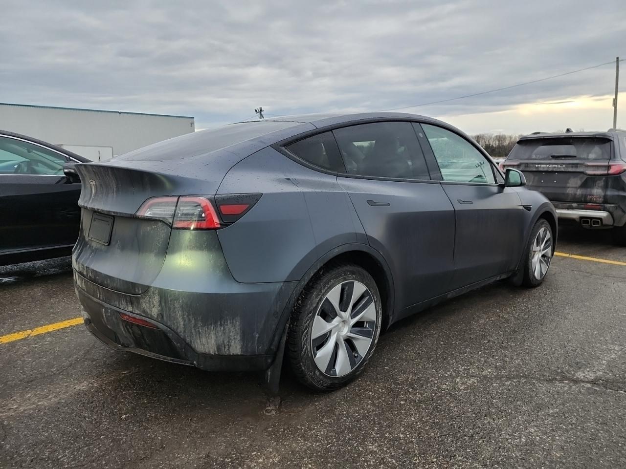 2021 Tesla Model Y LR AWD I WHITE INT I OVER 100 TESLAS EVSUPERSTORE. Photo