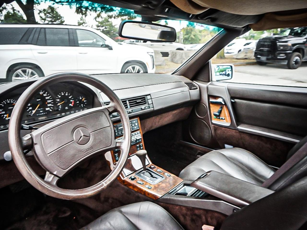 1991 Mercedes-Benz 300 Series  Photo