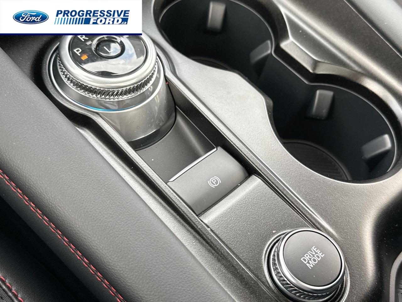 2025 Ford Explorer ST-Line 4dr 4x4 Photo