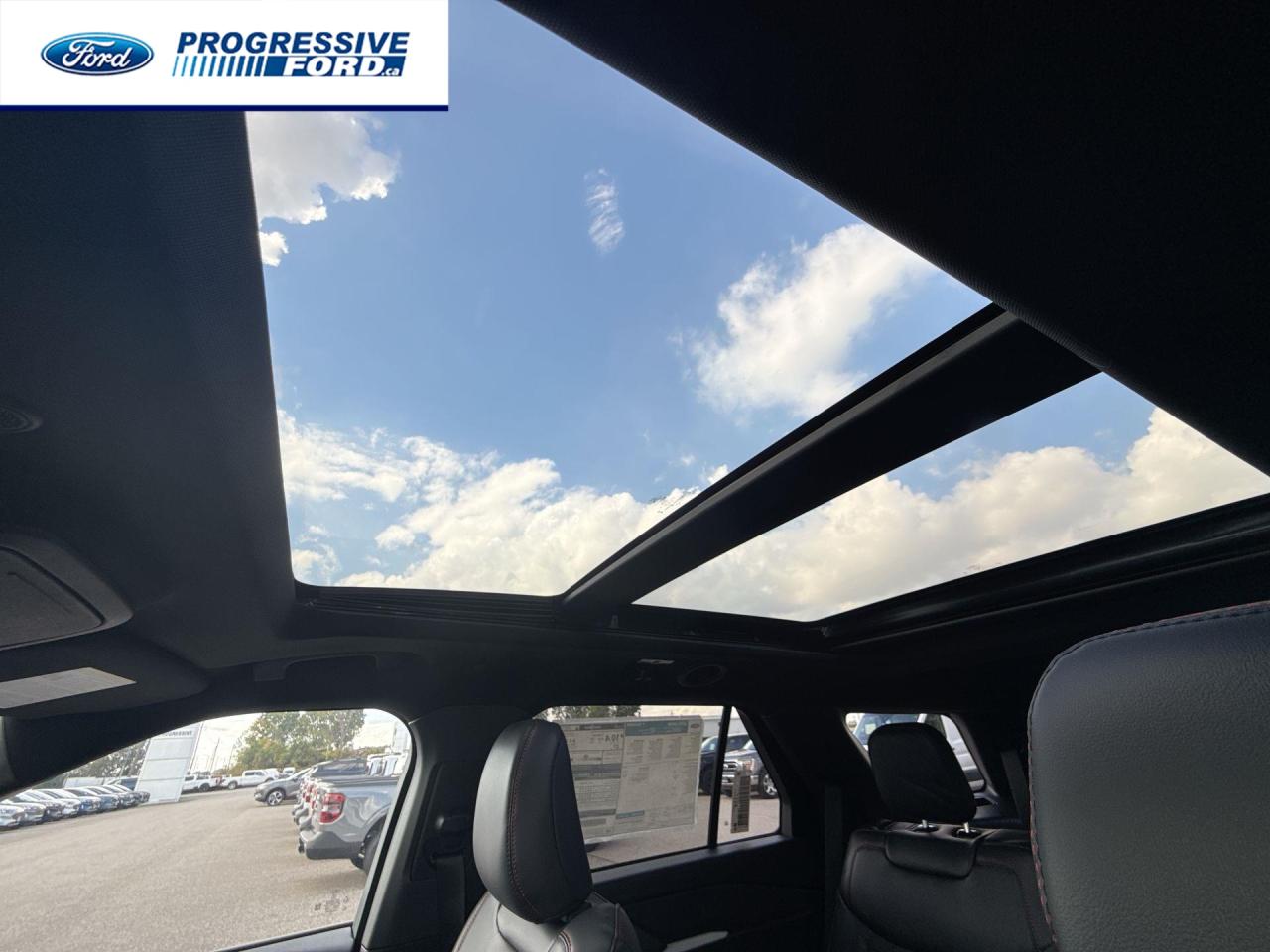 2025 Ford Explorer ST-Line 4dr 4x4 Photo