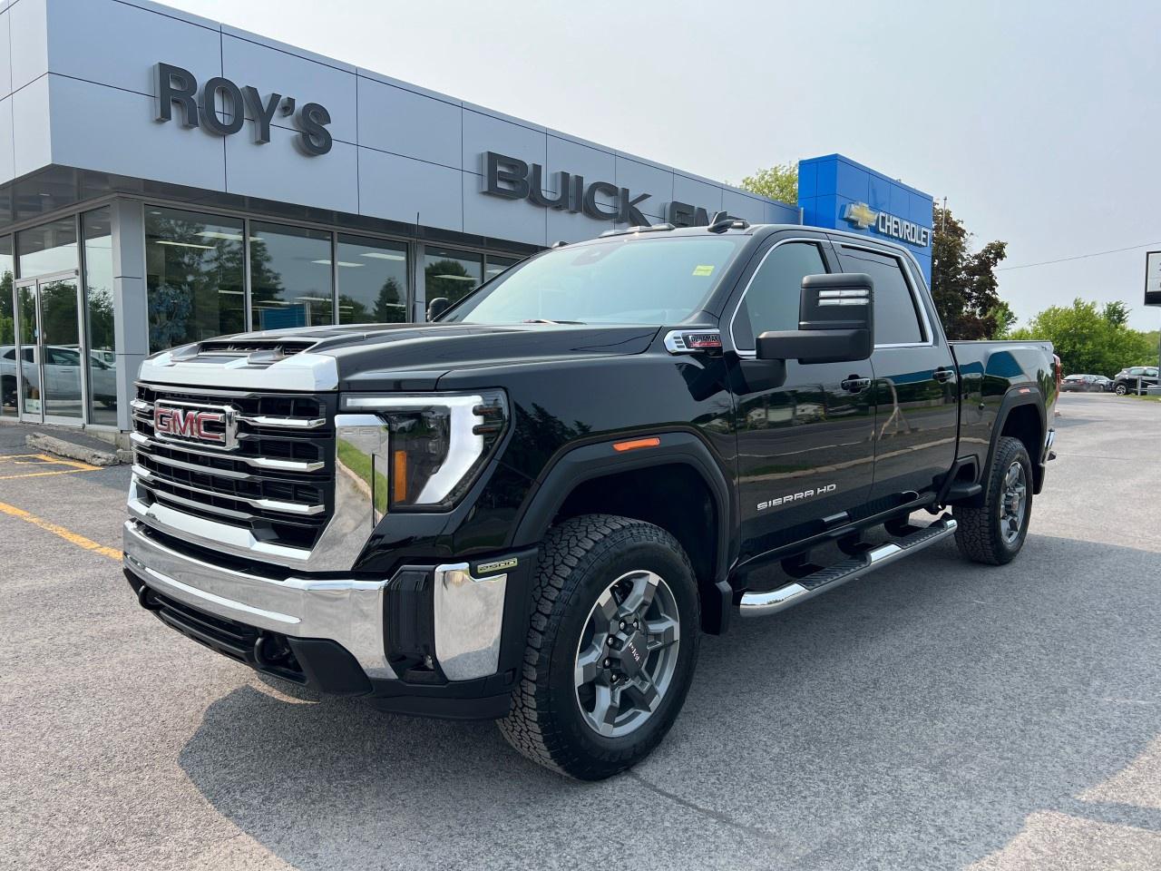 2025 GMC SIERRA 2500HD 4WD Crew Cab Standard Box SLE Photo0