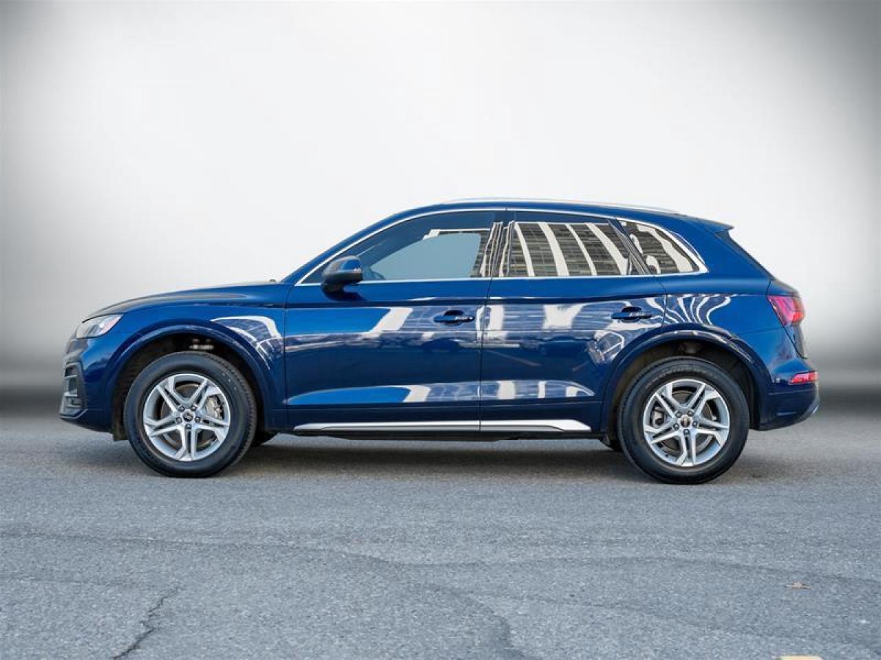 2023 Audi Q5 45 Komfort 4dr All-Wheel Drive quattro Sport Utility Photo3