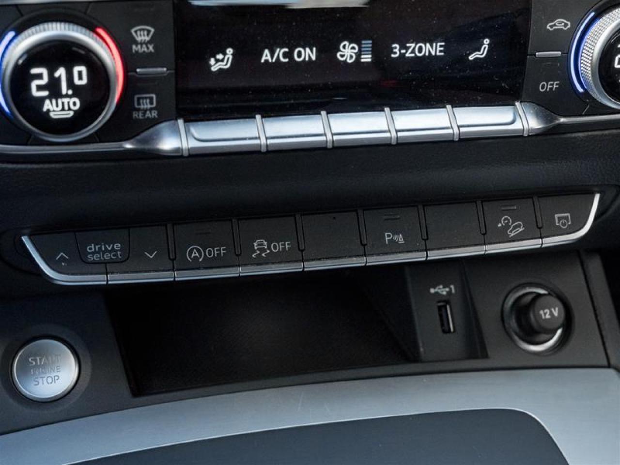 2023 Audi Q5 45 Komfort 4dr All-Wheel Drive quattro Sport Utility Photo