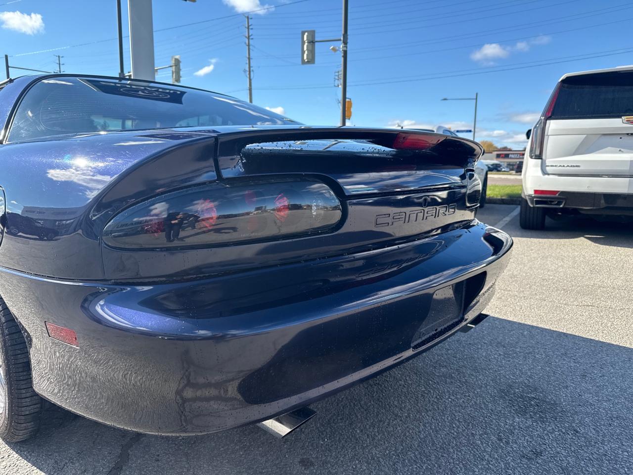 1998 Chevrolet Camaro Base 2dr Coupe Photo