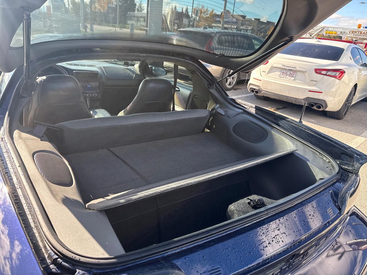 1998 Chevrolet Camaro Base 2dr Coupe Photo