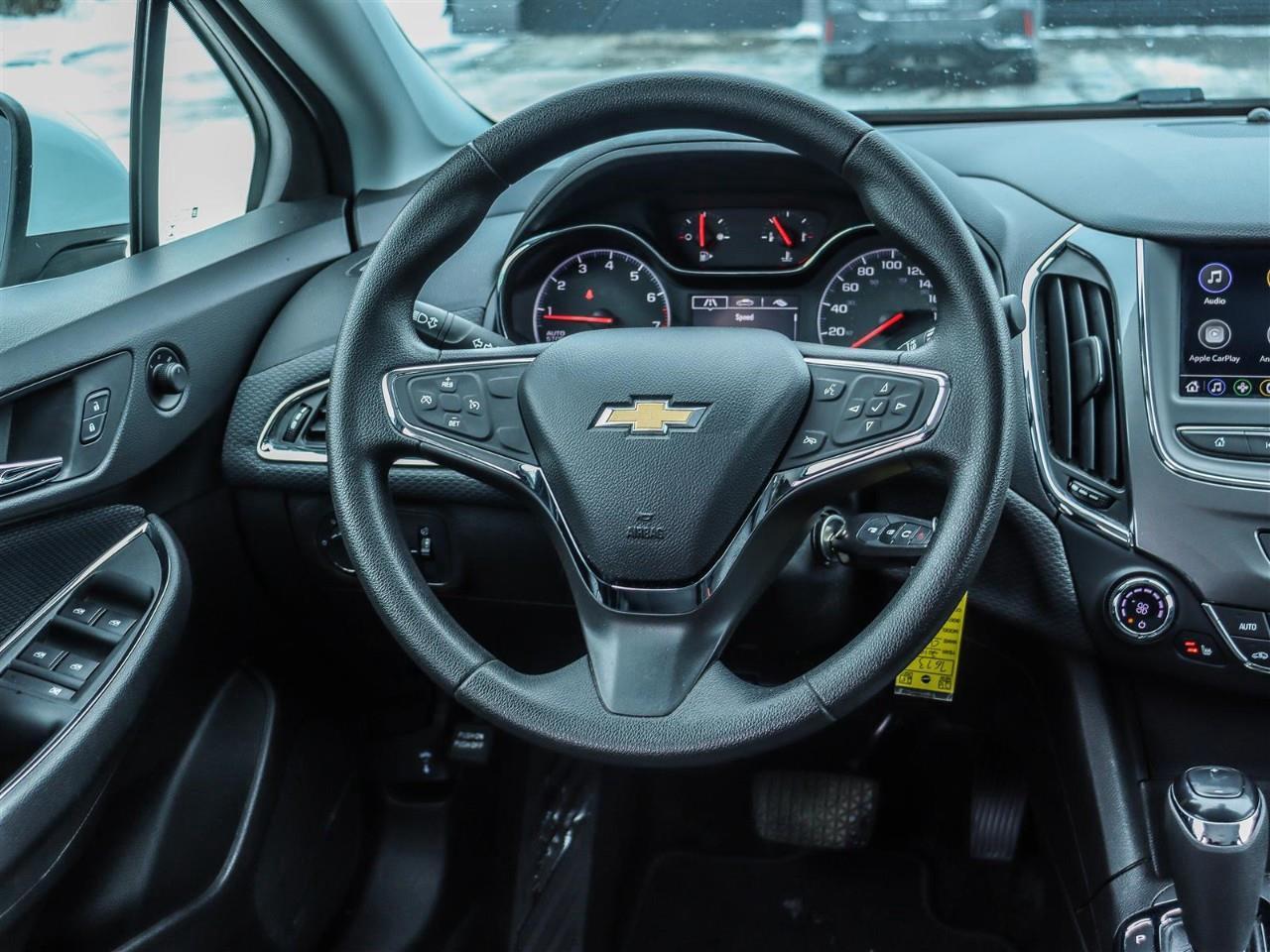 2019 Chevrolet Cruze LT 4dr Hatchback Photo