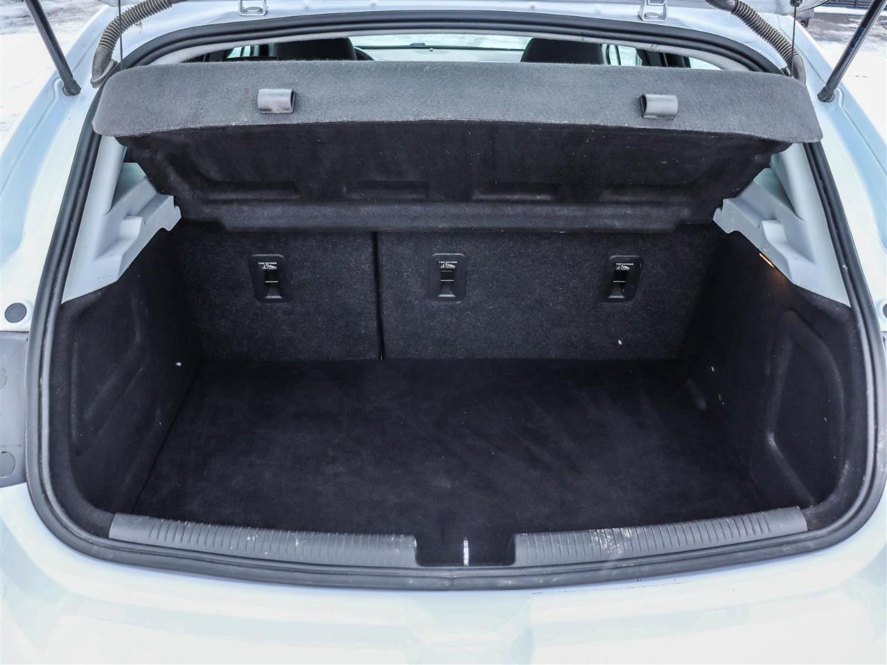 2019 Chevrolet Cruze LT 4dr Hatchback Photo