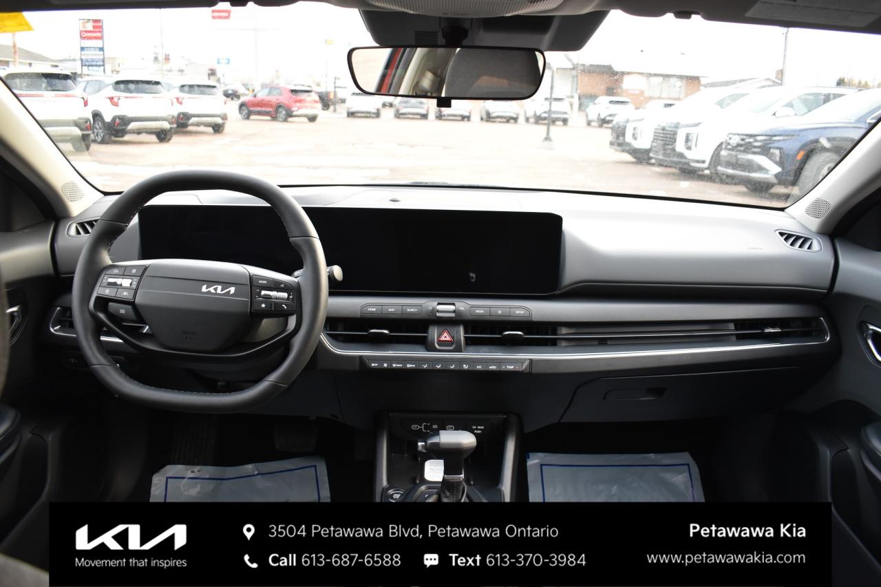 2025 Kia K4 EX 4dr Sedan Photo