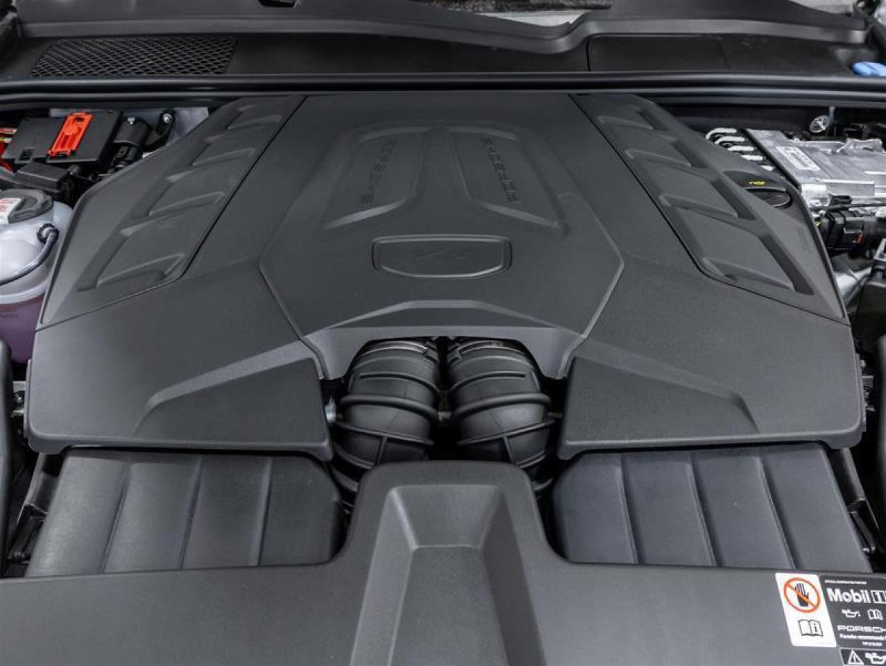 2025 Porsche Cayenne  Photo