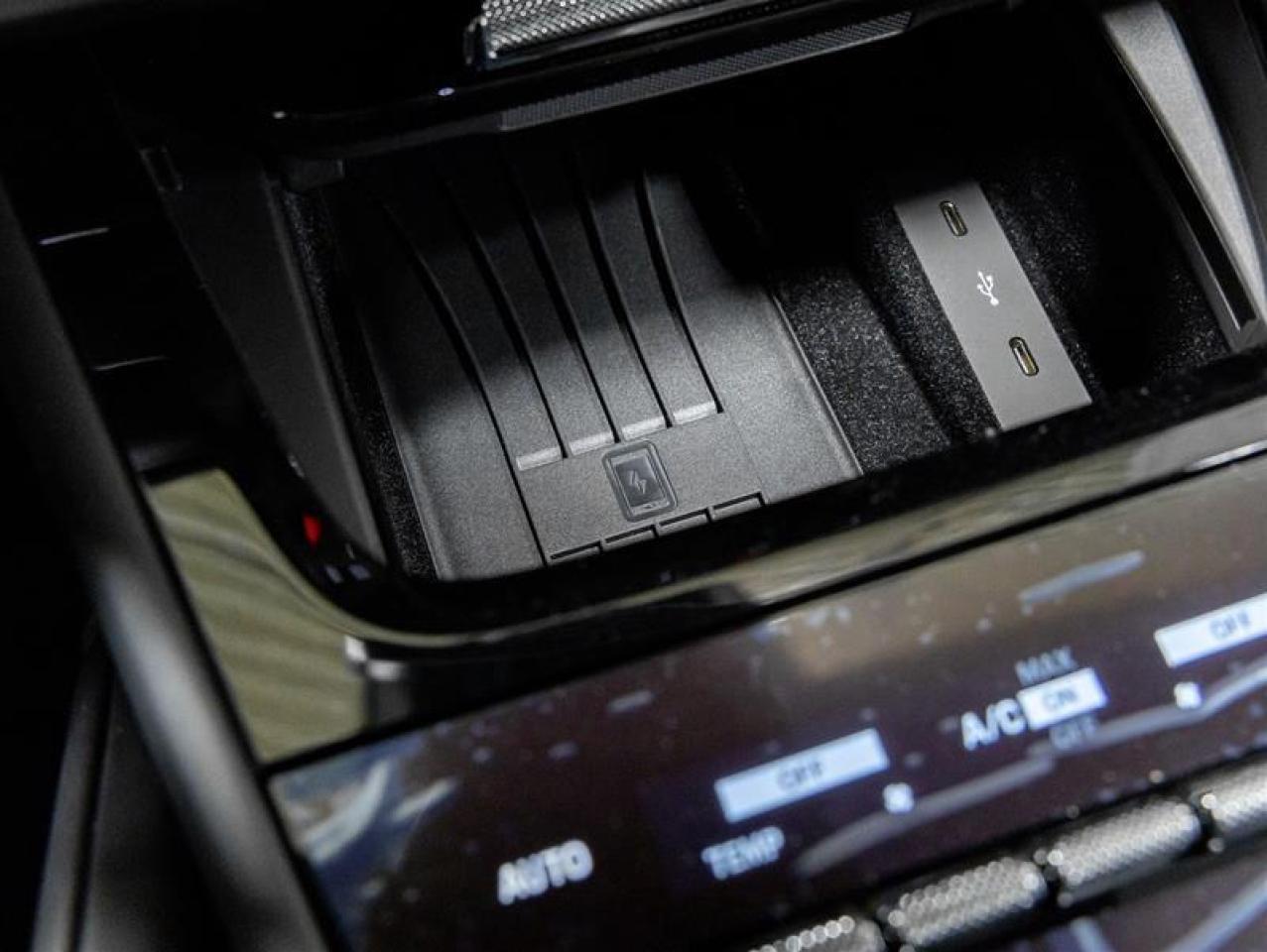 2025 Porsche Cayenne  Photo