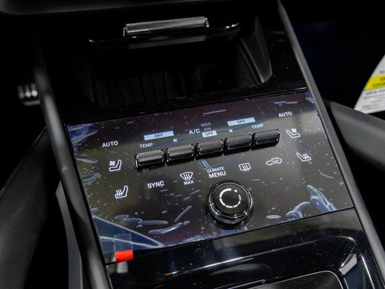 2025 Porsche Cayenne  Photo