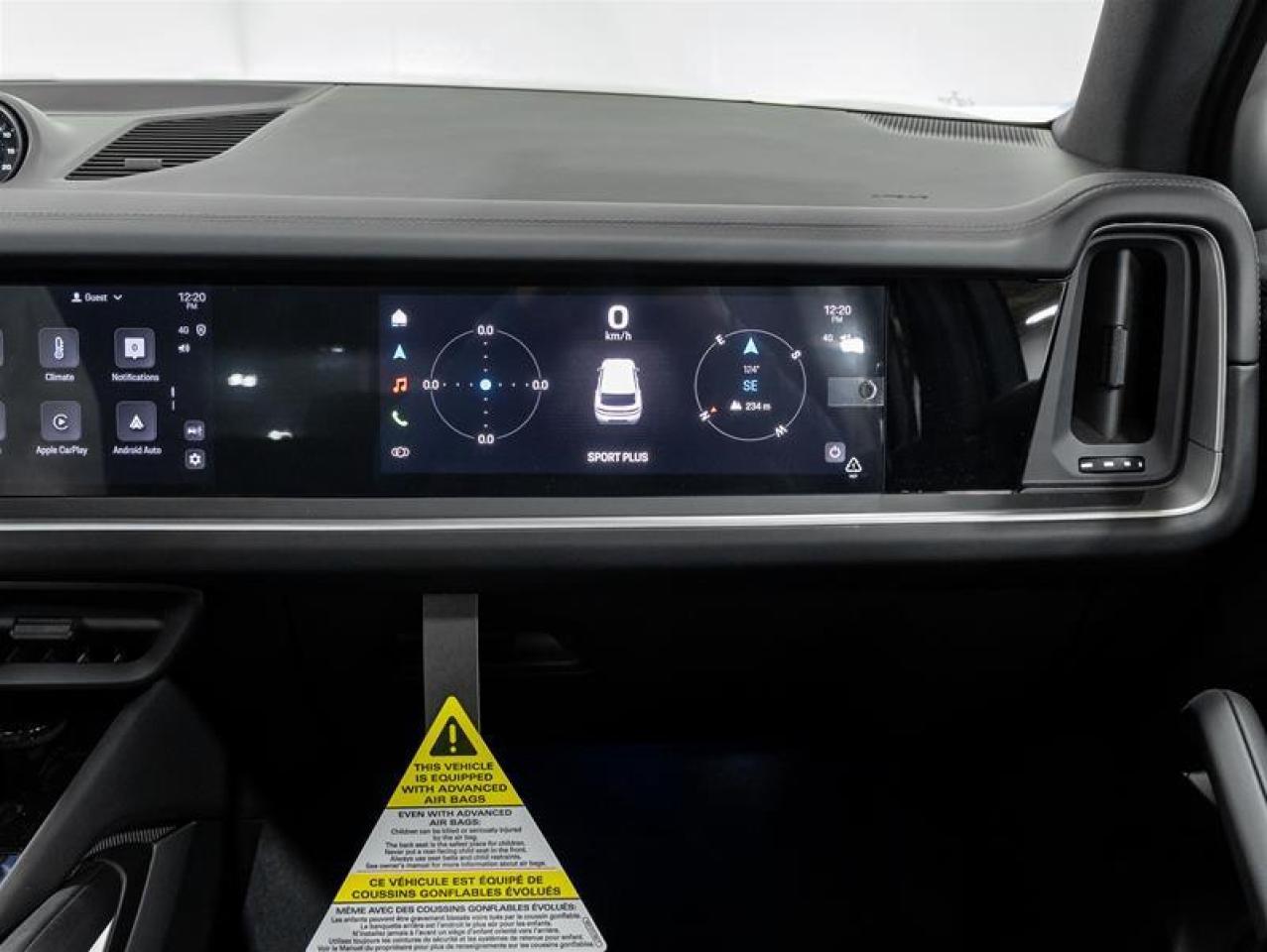 2025 Porsche Cayenne  Photo