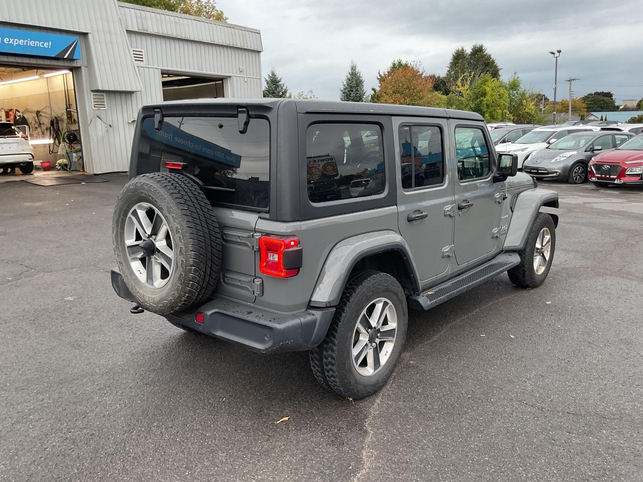 2019 Jeep WRANGLER UNLIMITED Sahara 4dr 4x4 Photo