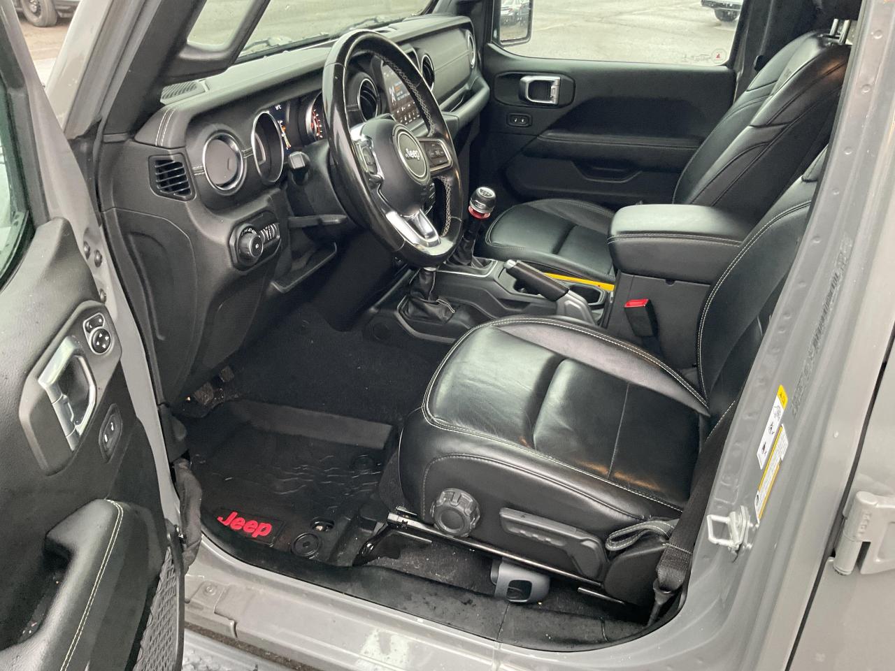 2019 Jeep WRANGLER UNLIMITED Sahara 4dr 4x4 Photo