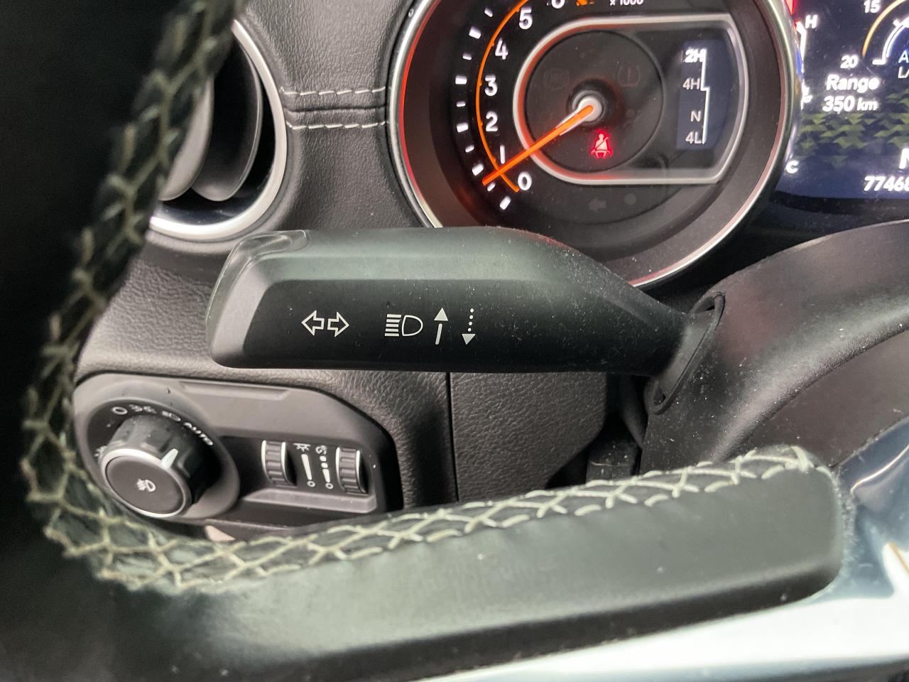 2019 Jeep WRANGLER UNLIMITED Sahara 4dr 4x4 Photo