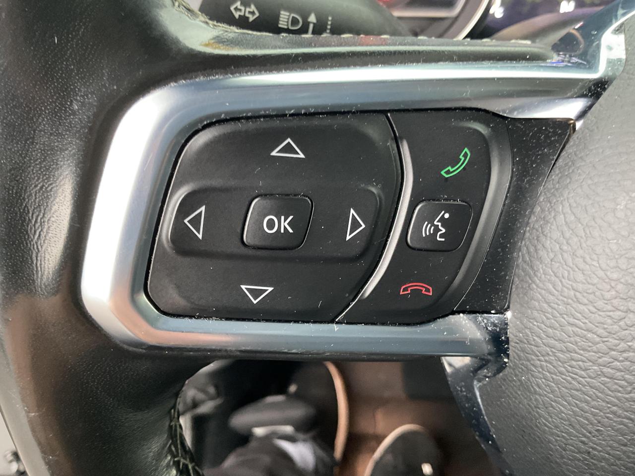 2019 Jeep WRANGLER UNLIMITED Sahara 4dr 4x4 Photo