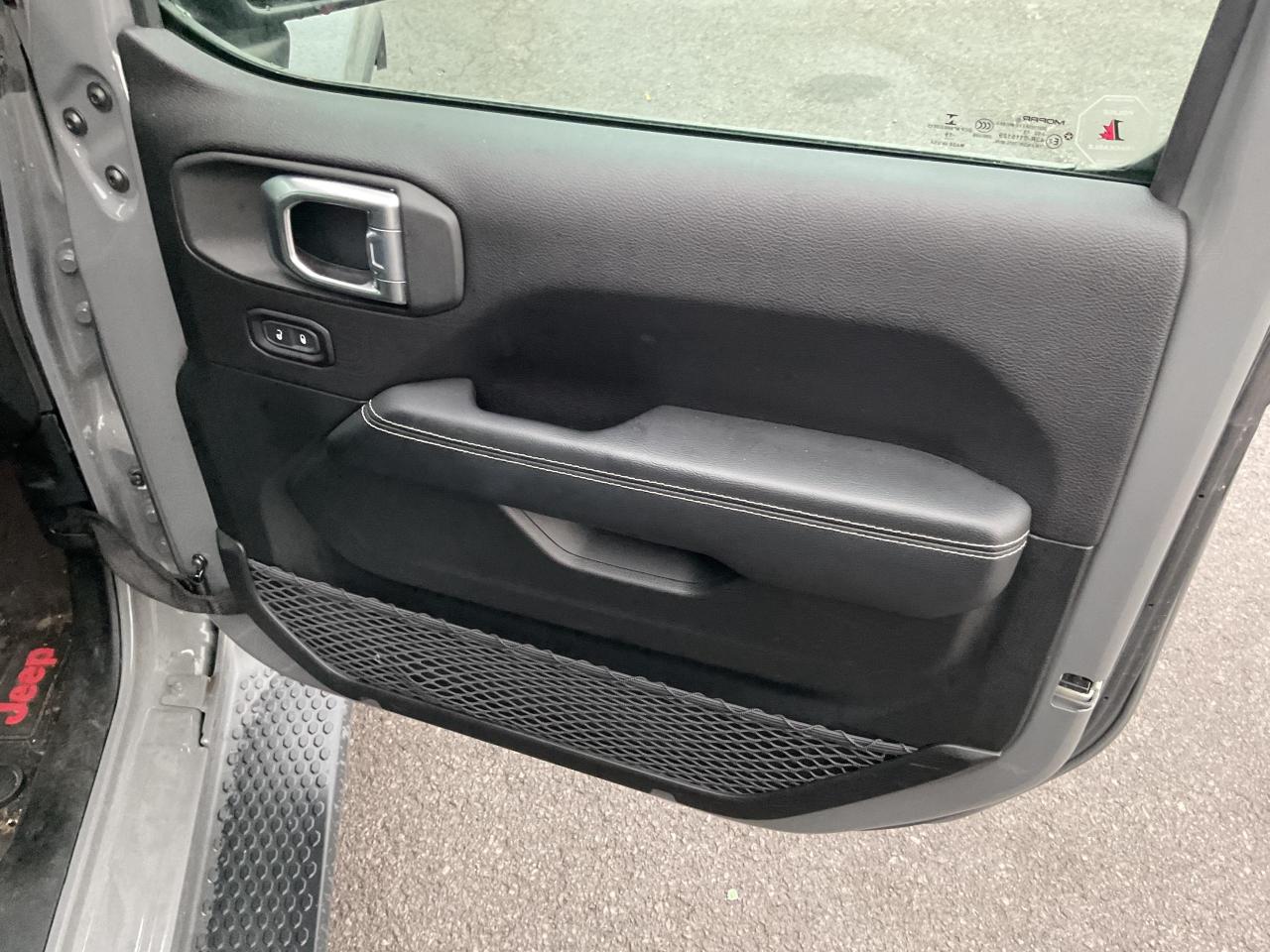 2019 Jeep WRANGLER UNLIMITED Sahara 4dr 4x4 Photo