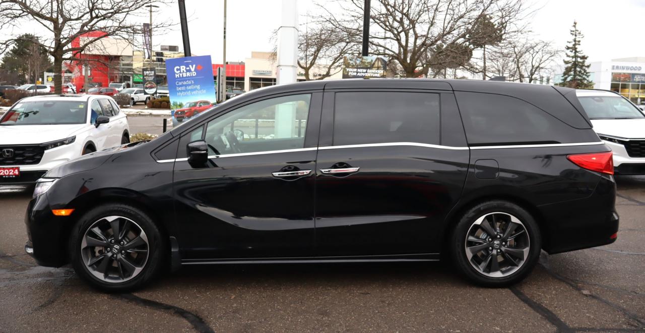 2022 Honda Odyssey Touring Passenger Van Photo