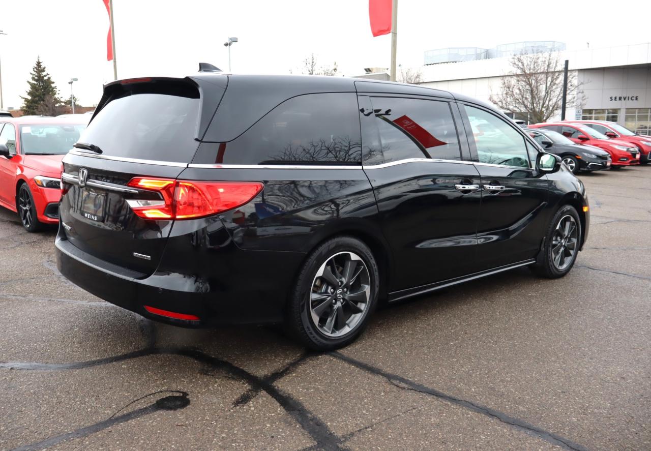 2022 Honda Odyssey Touring Passenger Van Photo