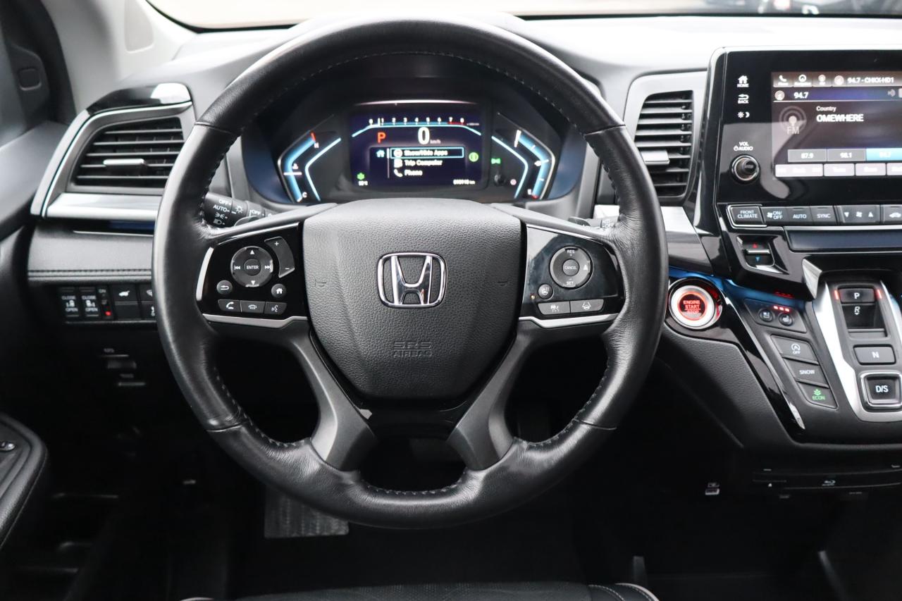 2022 Honda Odyssey Touring Passenger Van Photo