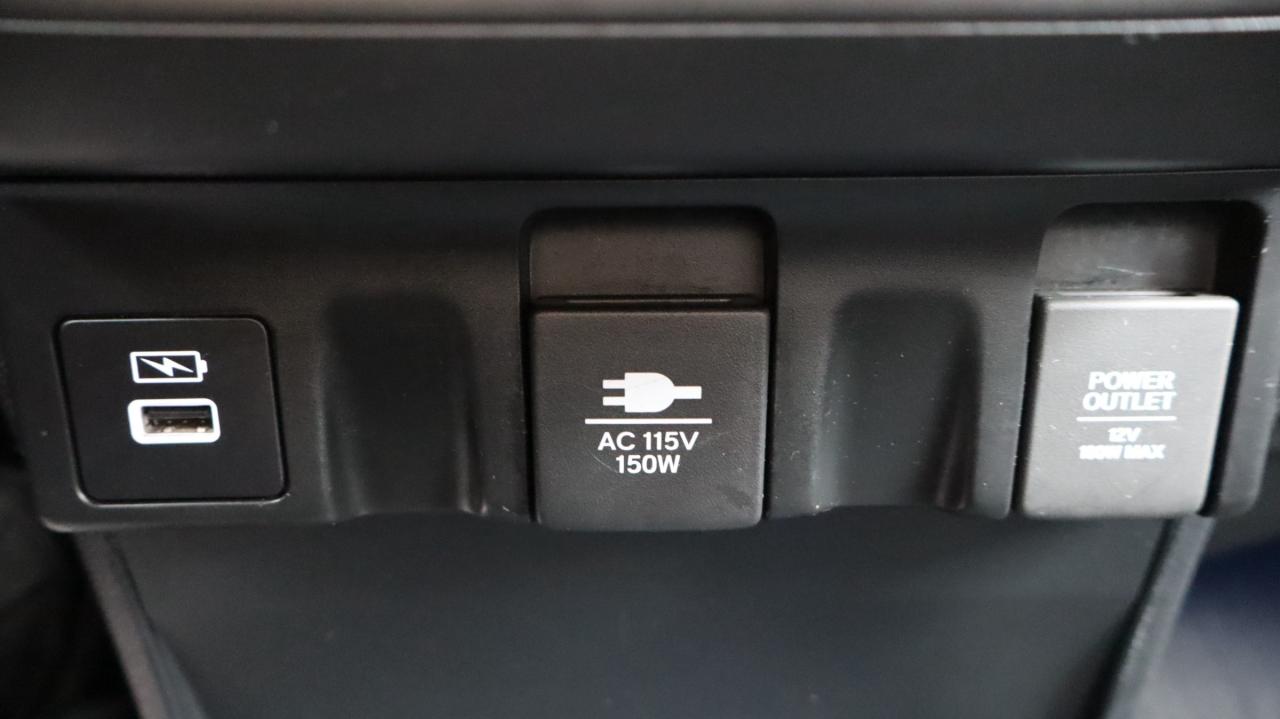 2022 Honda Odyssey Touring Passenger Van Photo