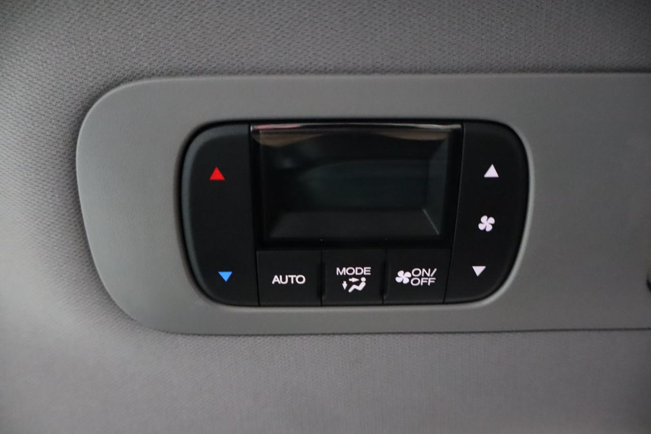 2022 Honda Odyssey Touring Passenger Van Photo