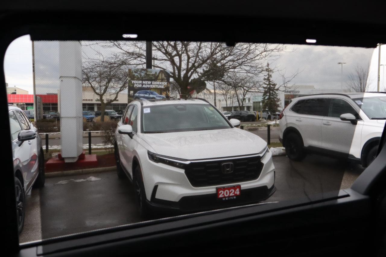 2022 Honda Odyssey Touring Passenger Van Photo