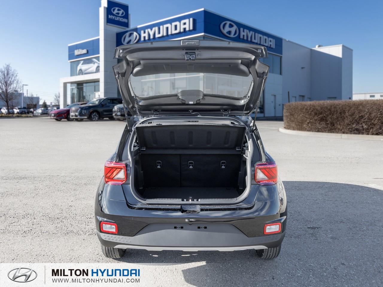 2026 Hyundai Venue Essential 4dr Front-Wheel Drive Photo