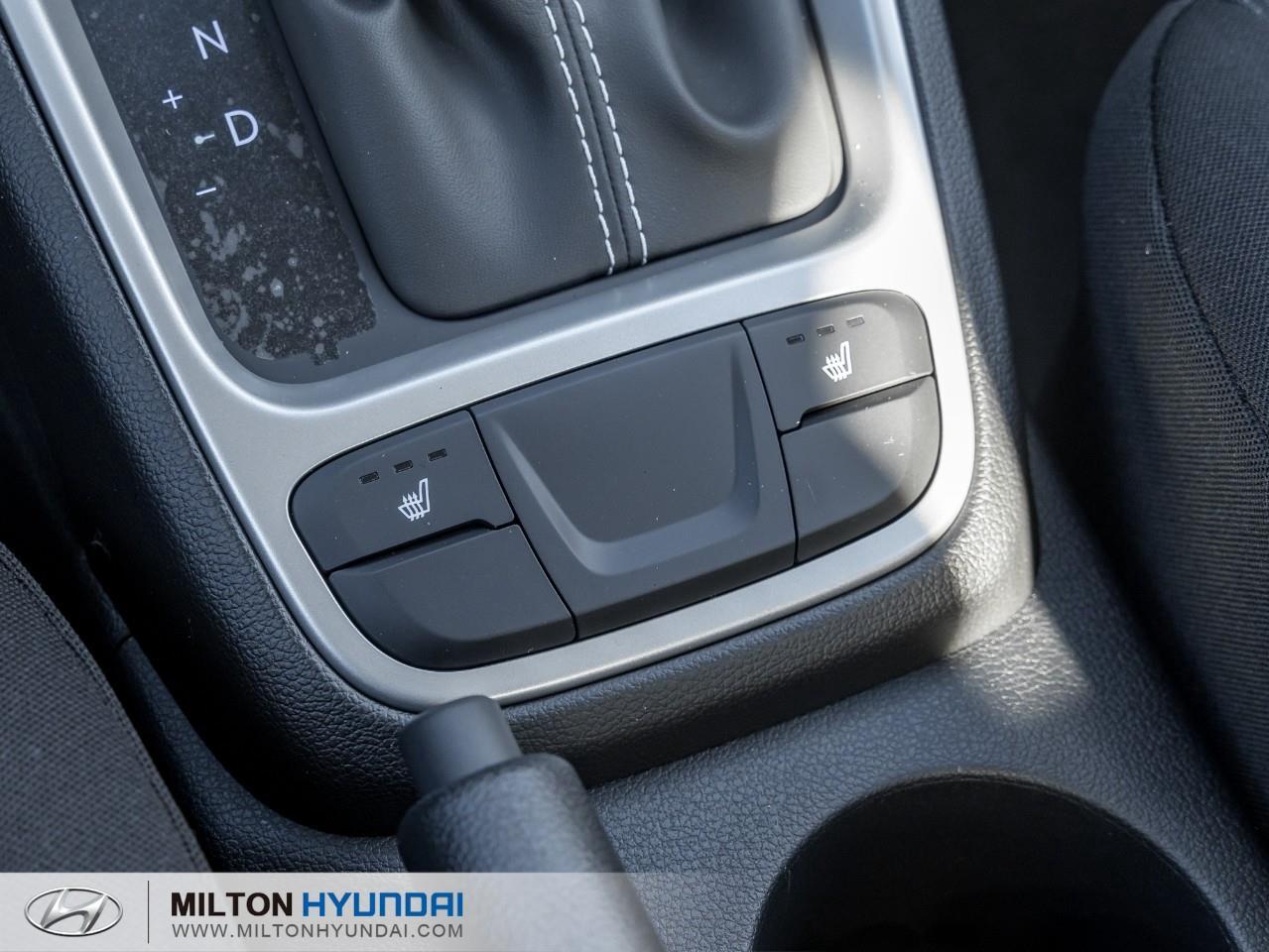 2026 Hyundai Venue Essential 4dr Front-Wheel Drive Photo