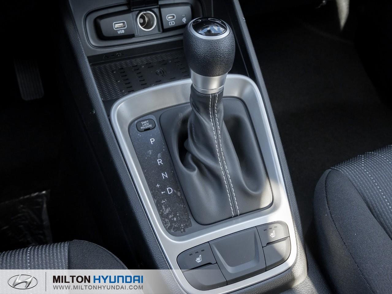 2026 Hyundai Venue Essential 4dr Front-Wheel Drive Photo