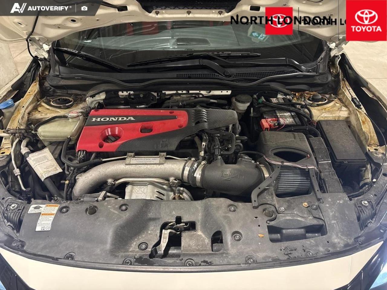 2018 Honda Civic Type R Base 4dr Hatchback Photo