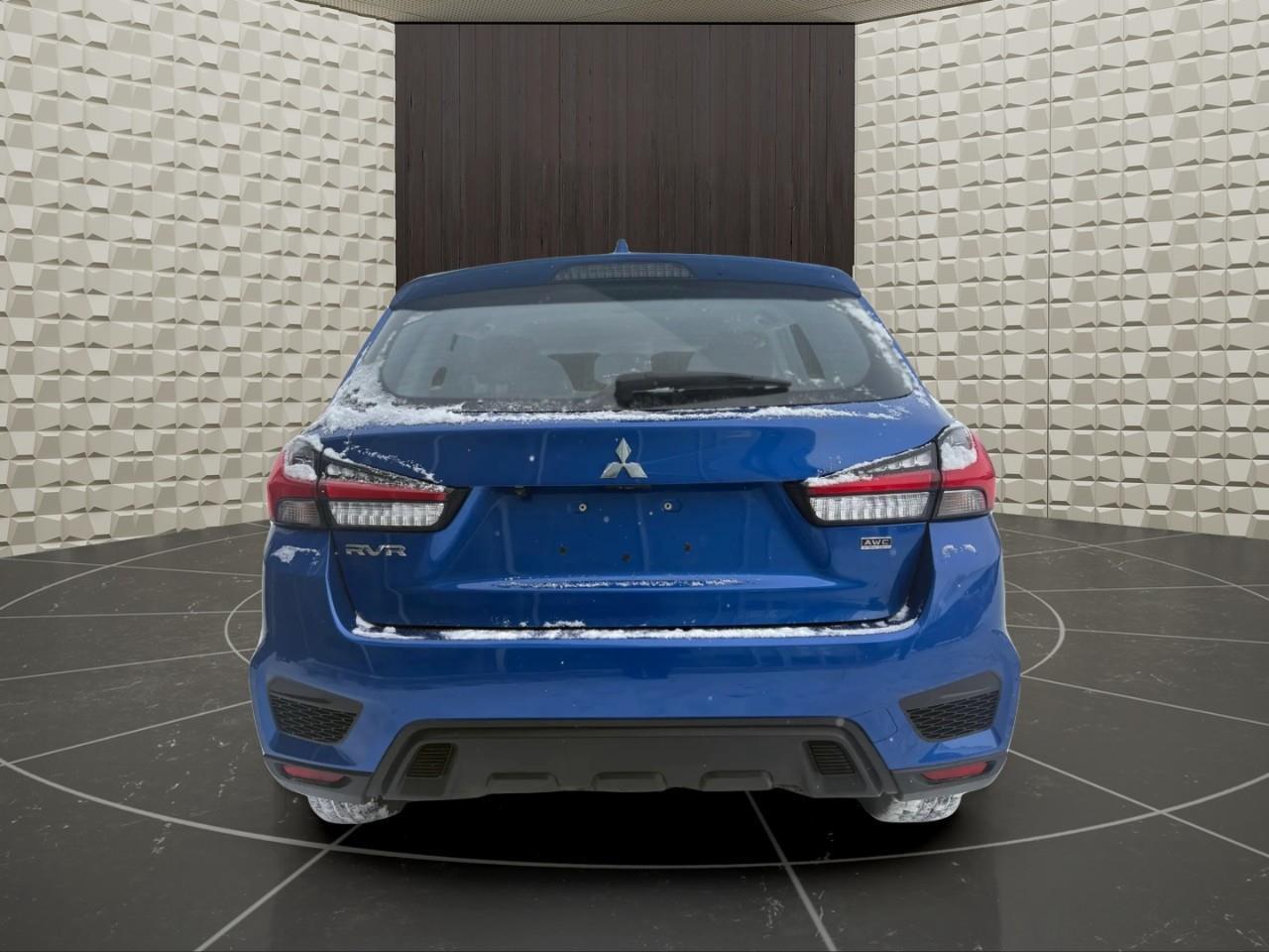 2023 Mitsubishi RVR ES 4dr AWC Photo