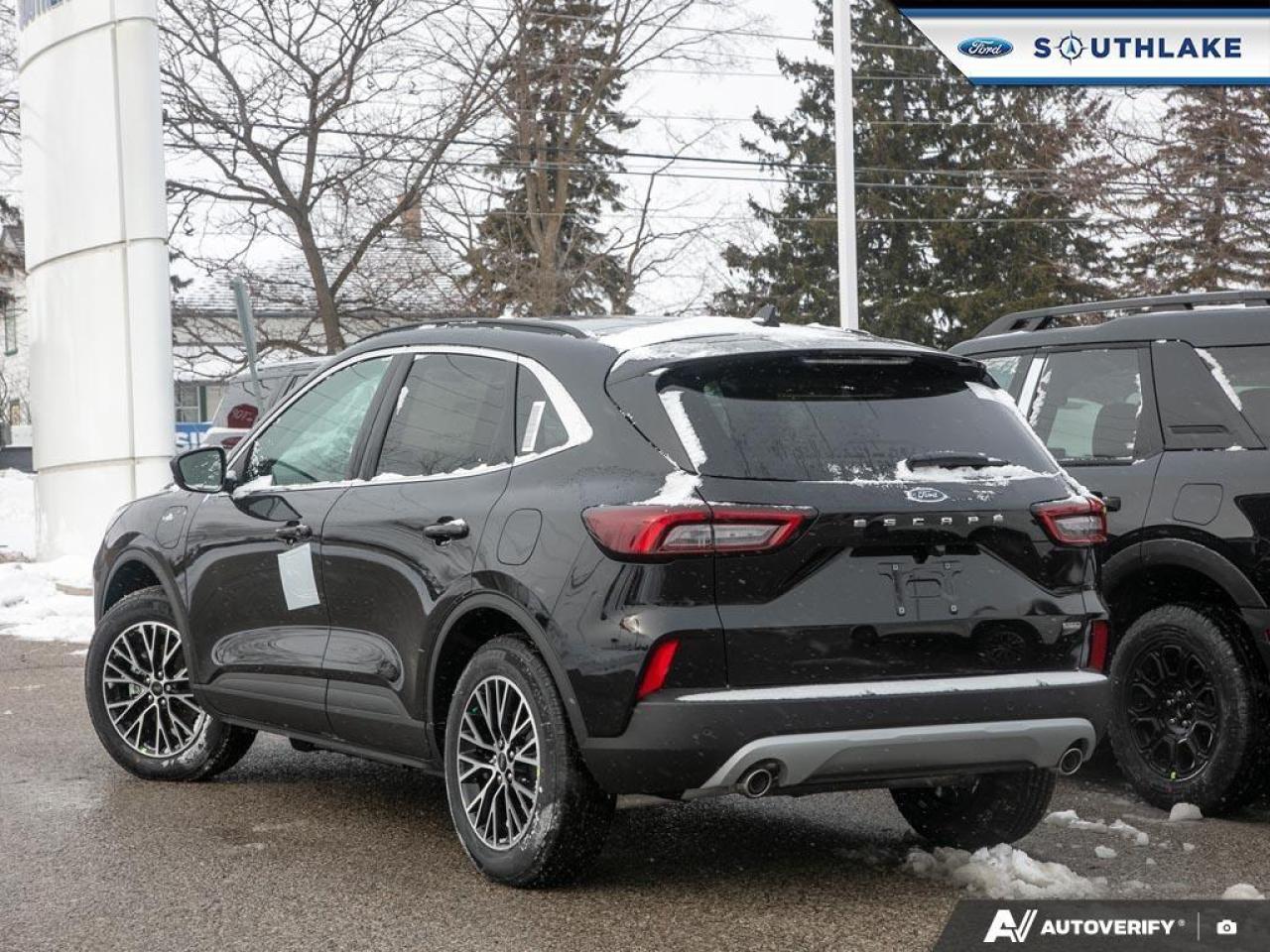 2026 Ford Escape PHEV 4dr Front-Wheel Drive Photo